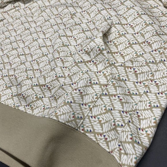 Nike Essentials AOP Fleece Men's Sizes Hoodie Limestone DM6911-250 - Picture 6 of 7